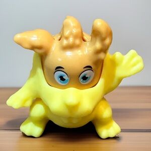 KINDER SURPRISE BUNNY TWIST HEAD YELLOW TOY 1“